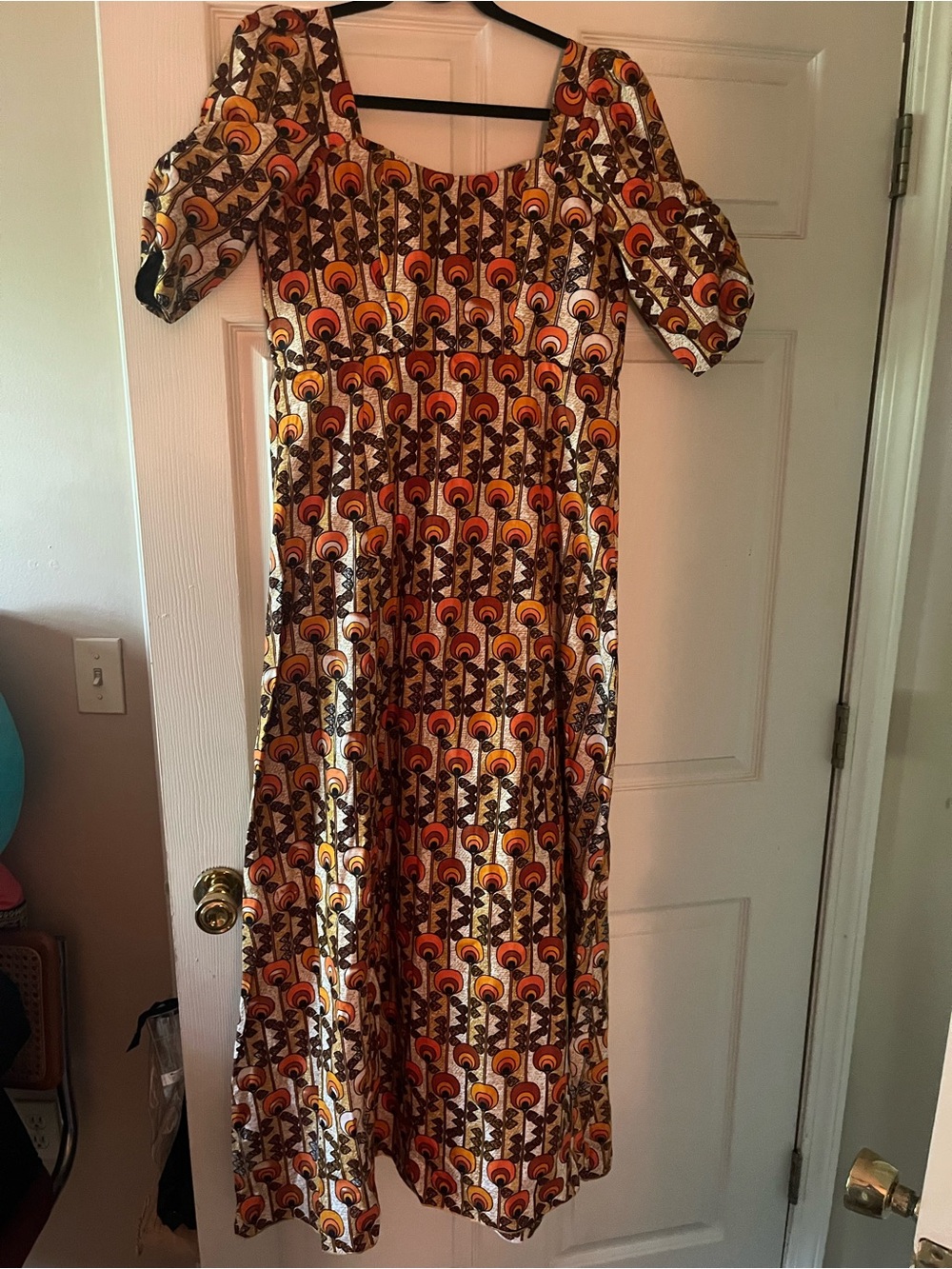 Women’s 70s Floral Pattern Midi Dress